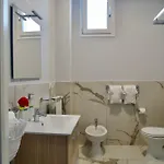 Adua * Vezzo